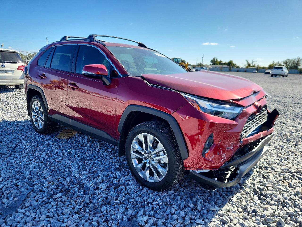2025 TOYOTA RAV4 XLE PREMIUM photo 4