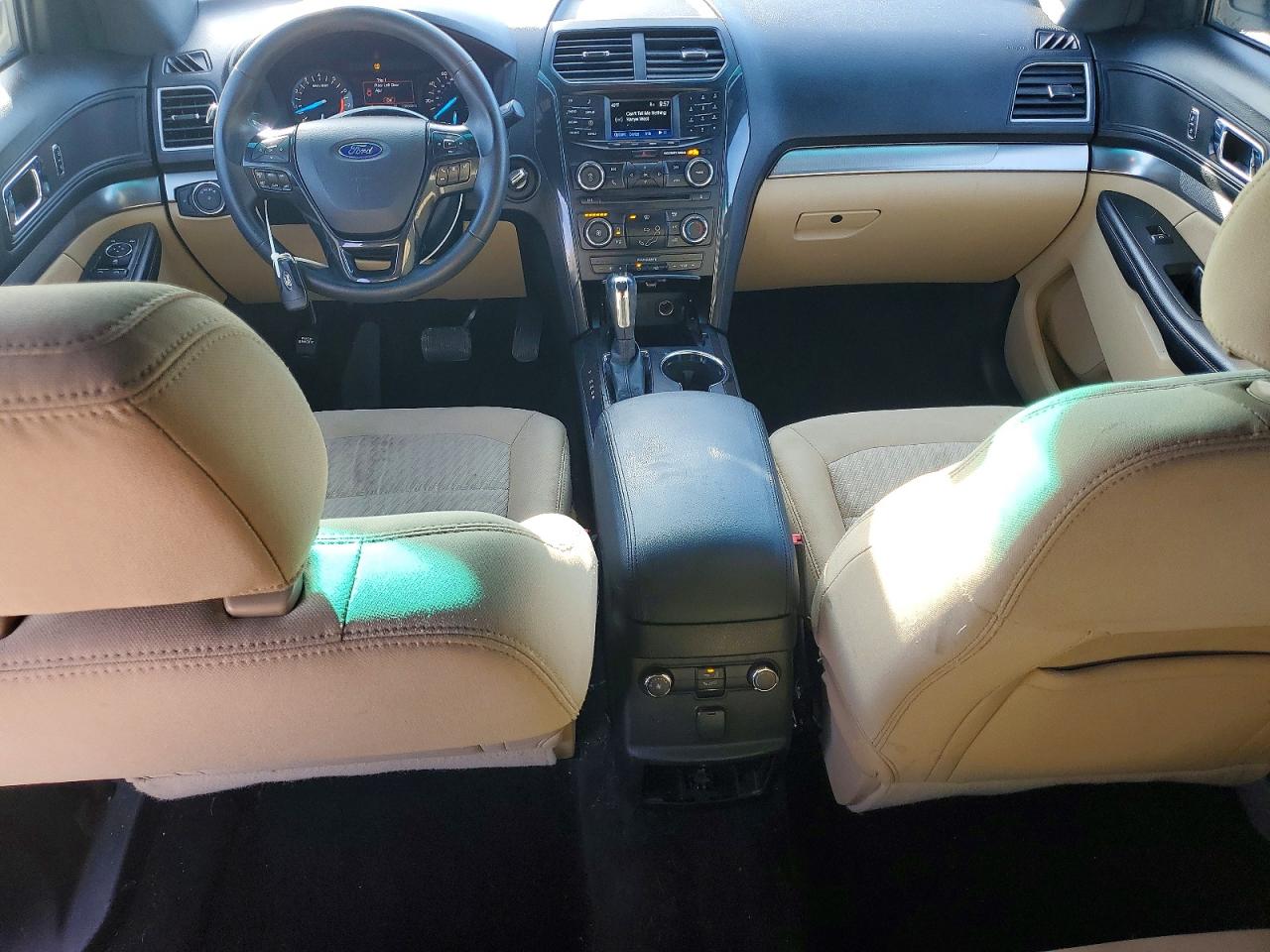 2017 FORD EXPLORER photo 8