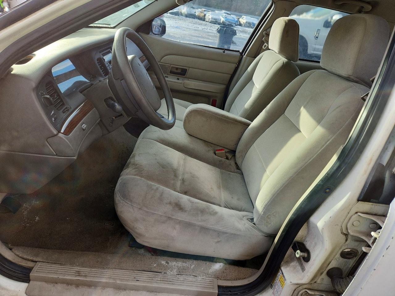 2007 FORD CROWN VICTORIA photo 13