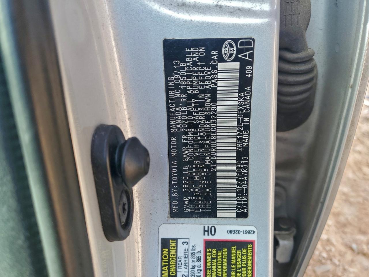 2014 TOYOTA COROLLA L photo 12