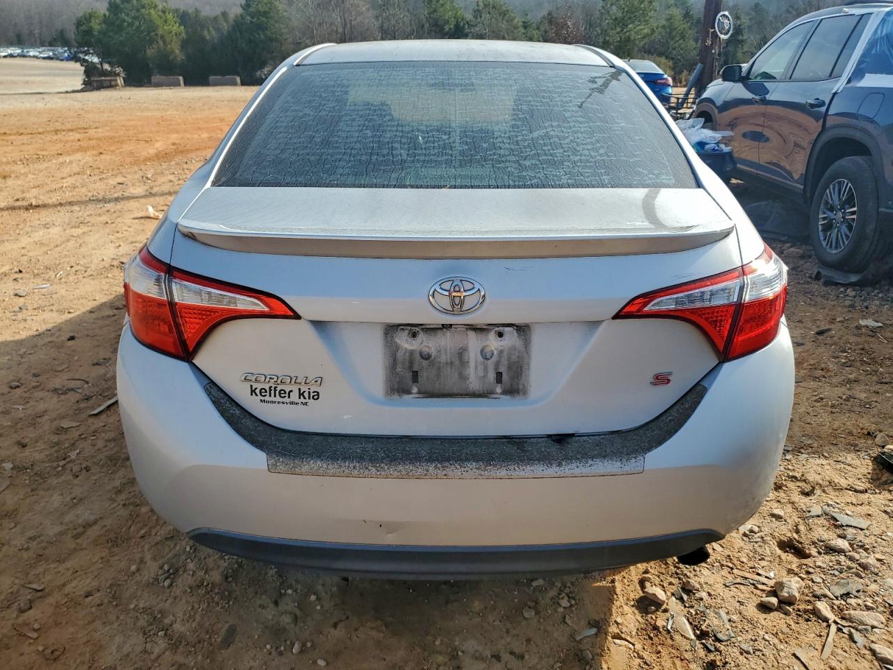 2014 TOYOTA COROLLA L photo 6