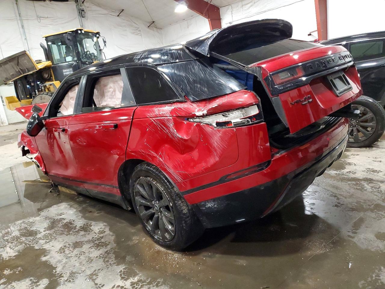 2019 LAND ROVER RANGE ROVER VELAR R-DYNAMIC SE photo 2