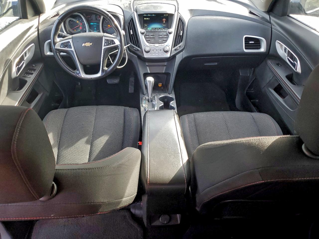 2015 CHEVROLET EQUINOX LT photo 8