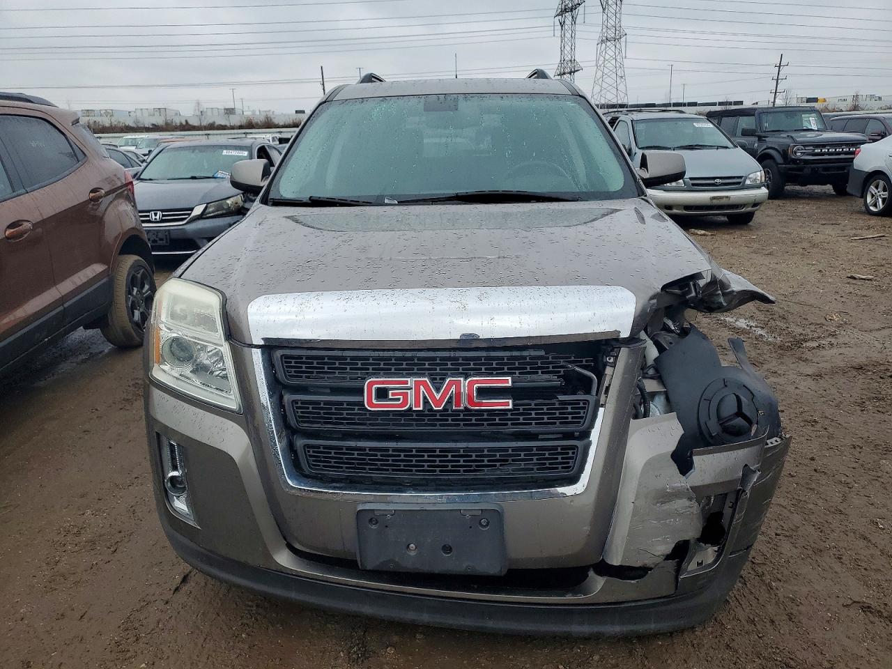 2011 GMC TERRAIN SLE photo 5