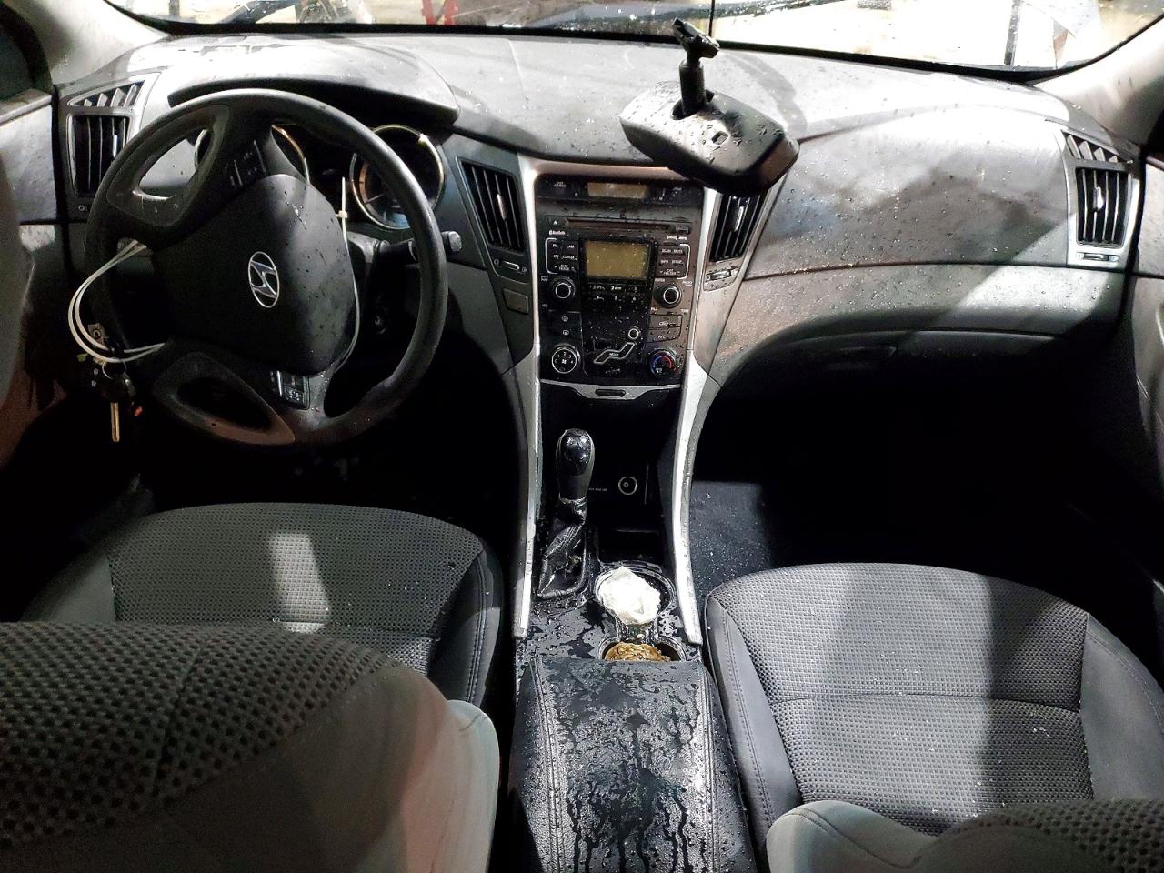 2011 HYUNDAI SONATA GLS photo 22
