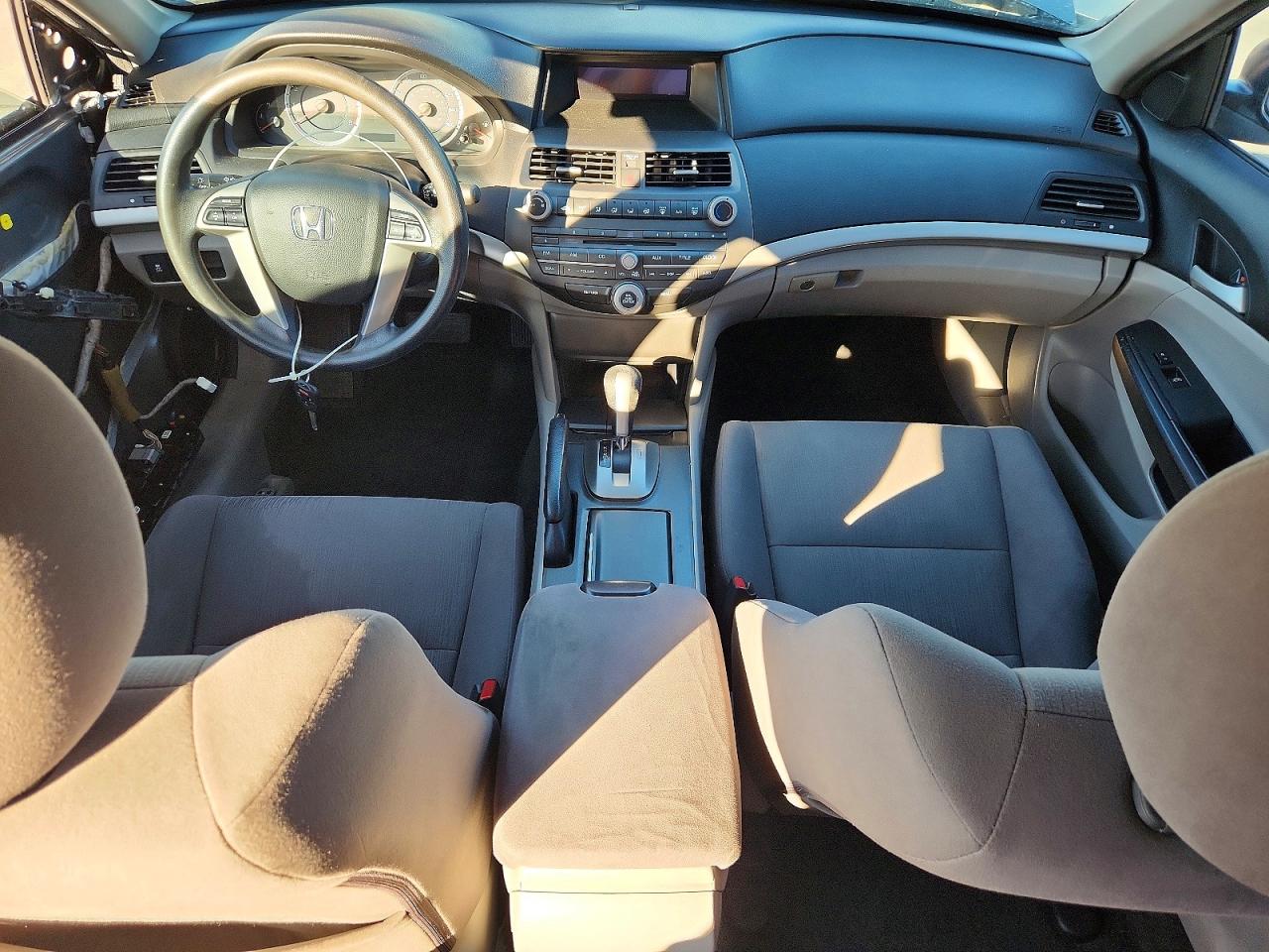 2012 HONDA ACCORD LXP photo 15