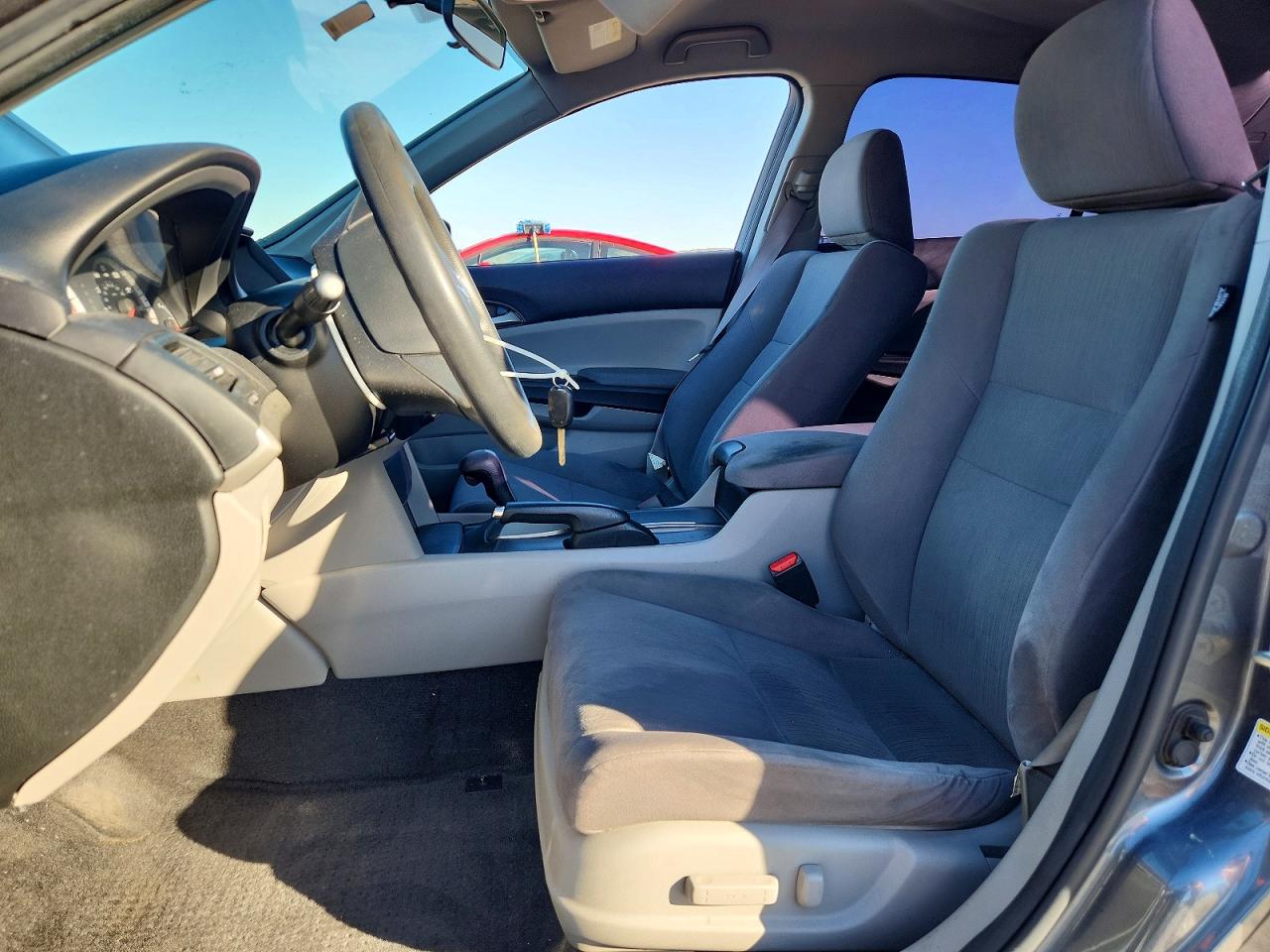 2012 HONDA ACCORD LXP photo 13