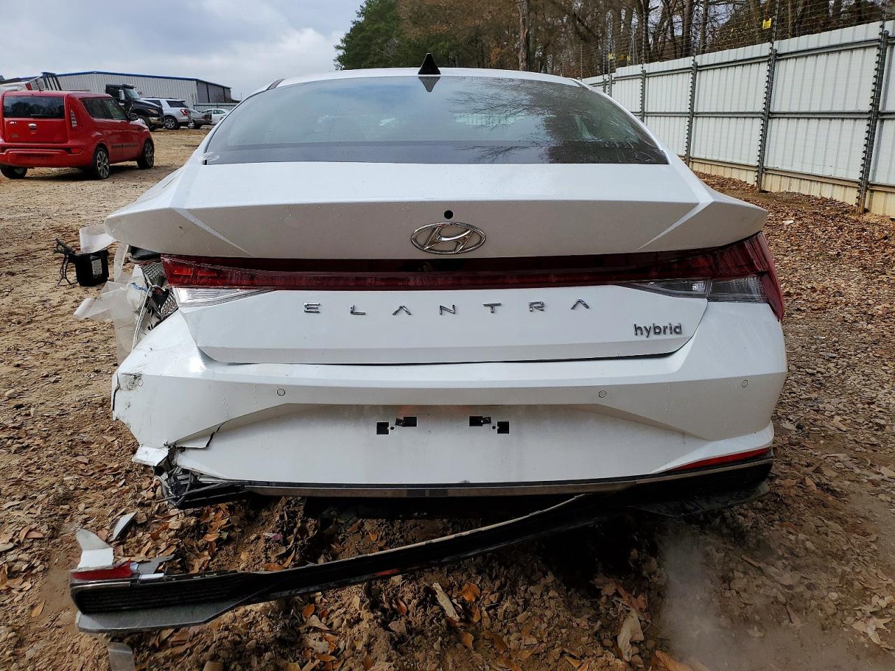2023 HYUNDAI ELANTRA photo 6