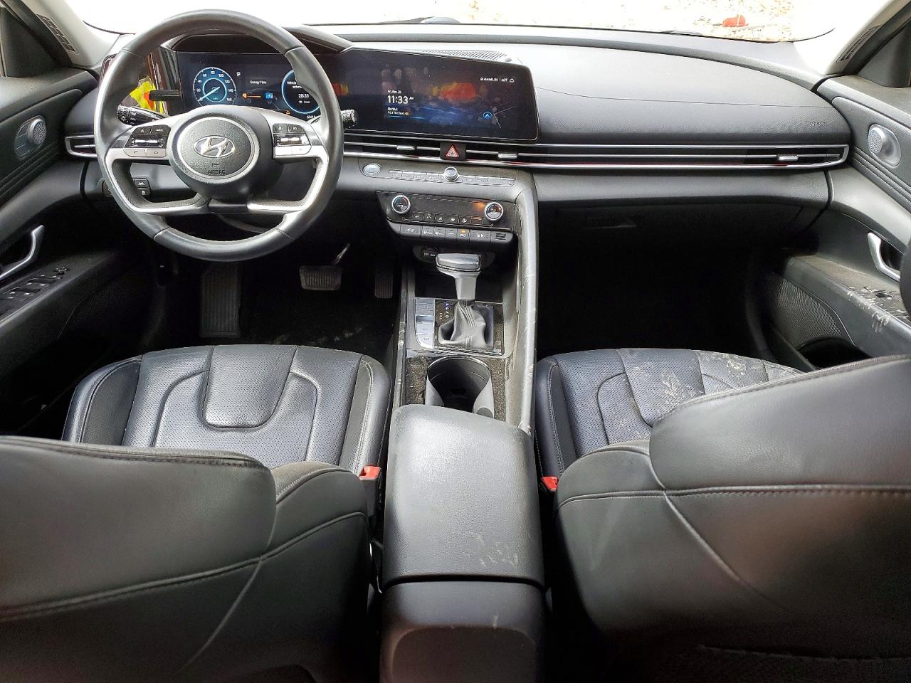 2023 HYUNDAI ELANTRA photo 8