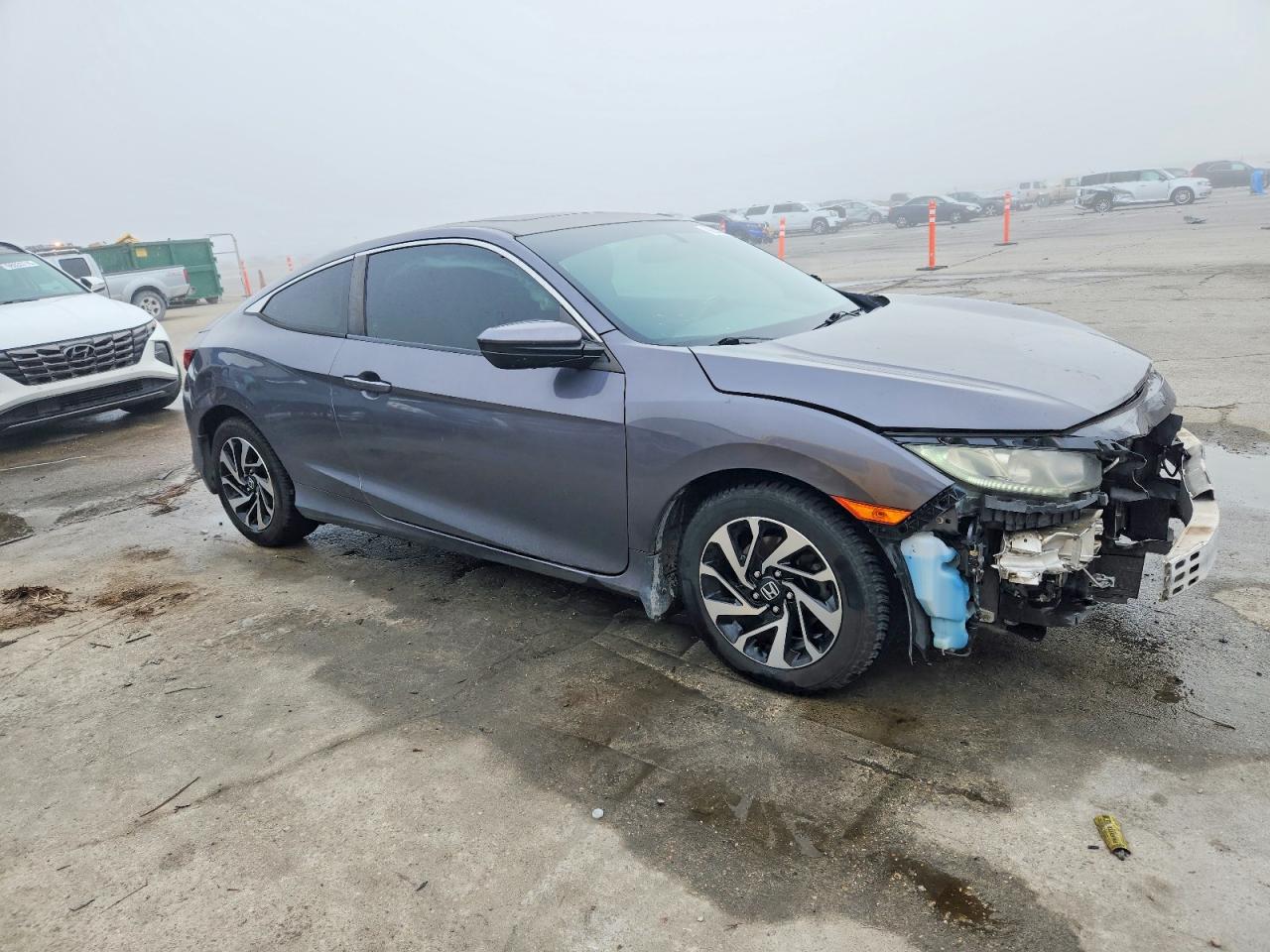 2016 HONDA CIVIC LX photo 4