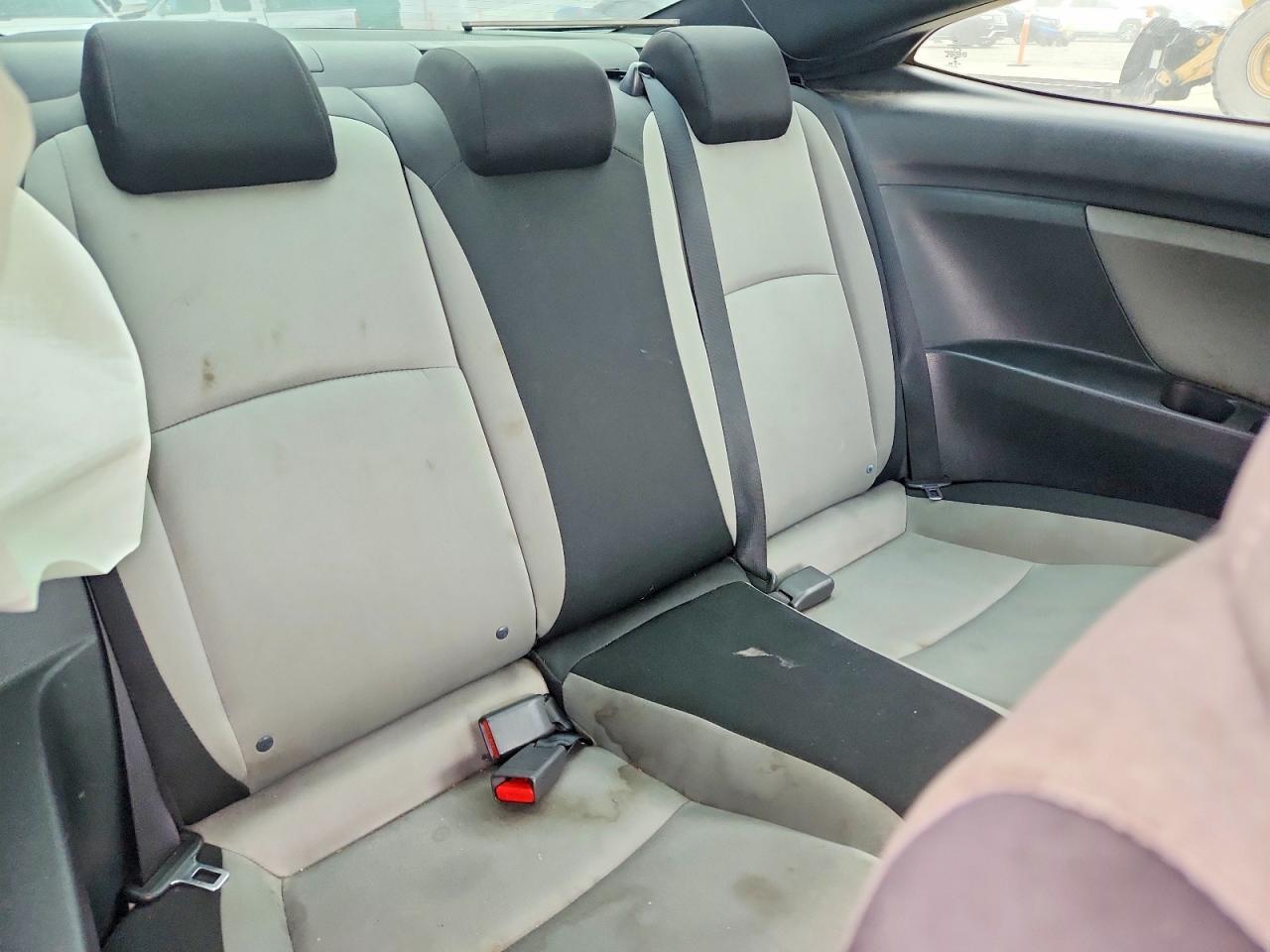 2016 HONDA CIVIC LX photo 10