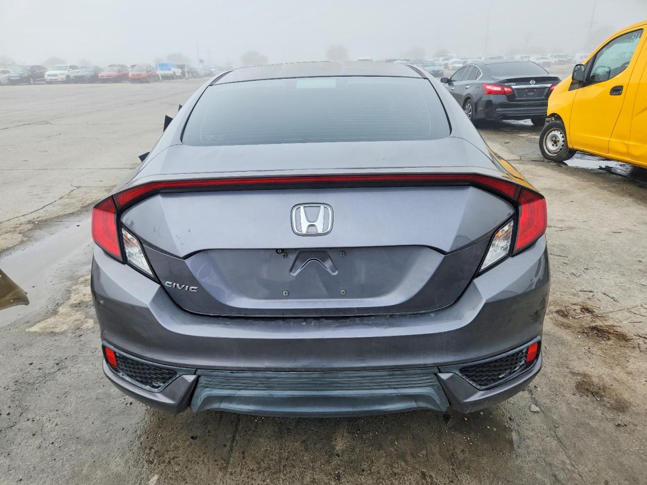 2016 HONDA CIVIC LX photo 6