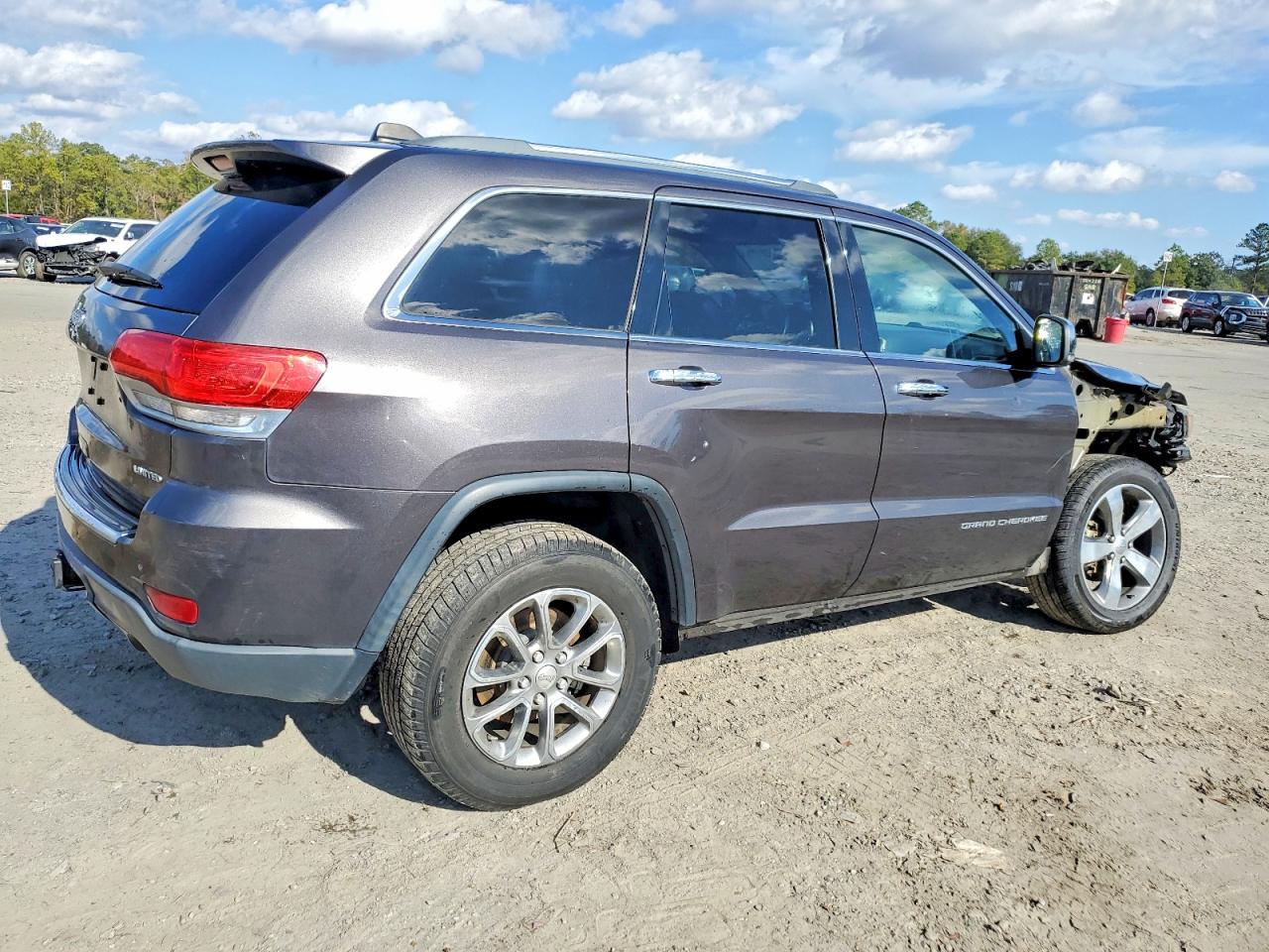 2015 JEEP GRAND CHEROKEE LIMITED photo 3