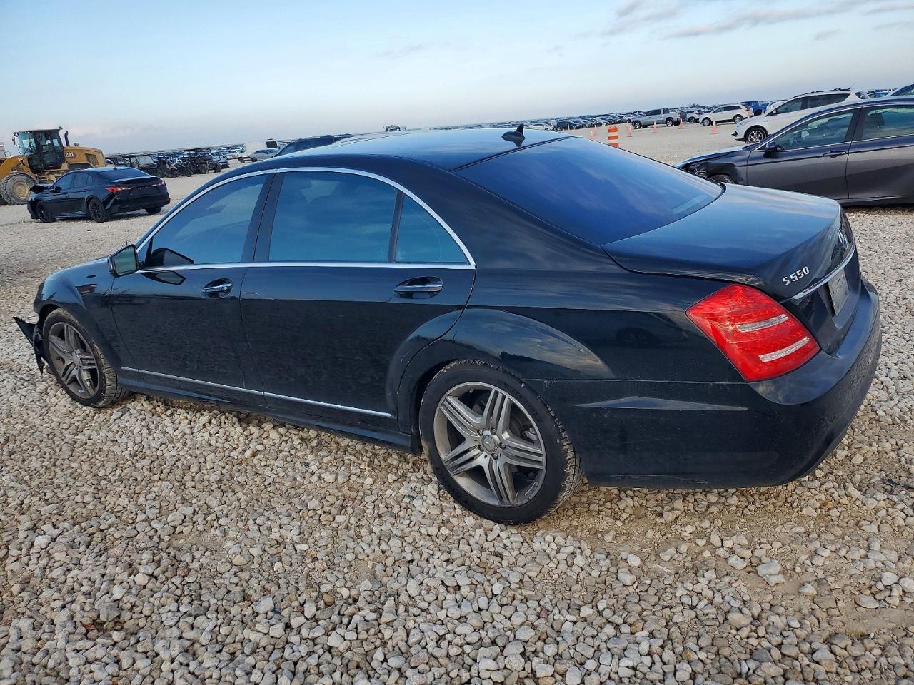 2013 MERCEDES-BENZ S 550 photo 2
