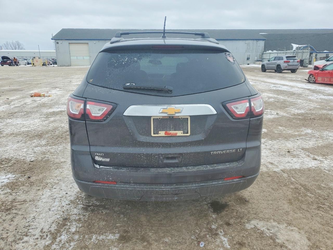 2014 CHEVROLET TRAVERSE LT photo 6