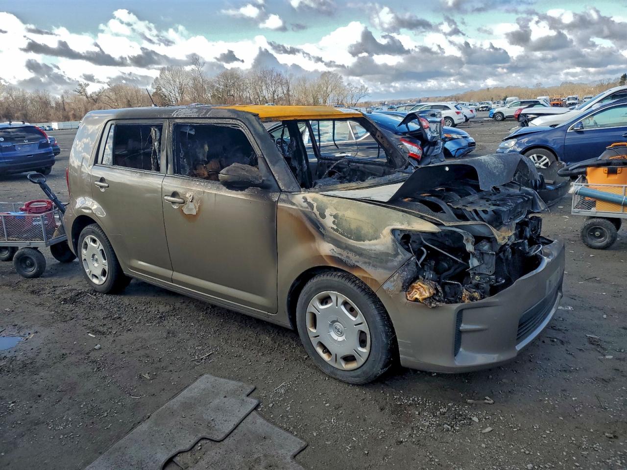 2011 TOYOTA SCION XB photo 7