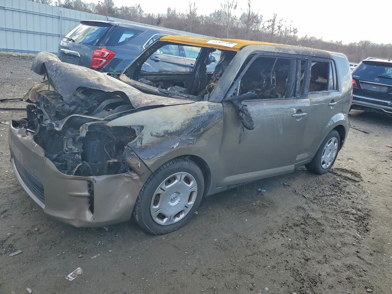 2011 TOYOTA SCION