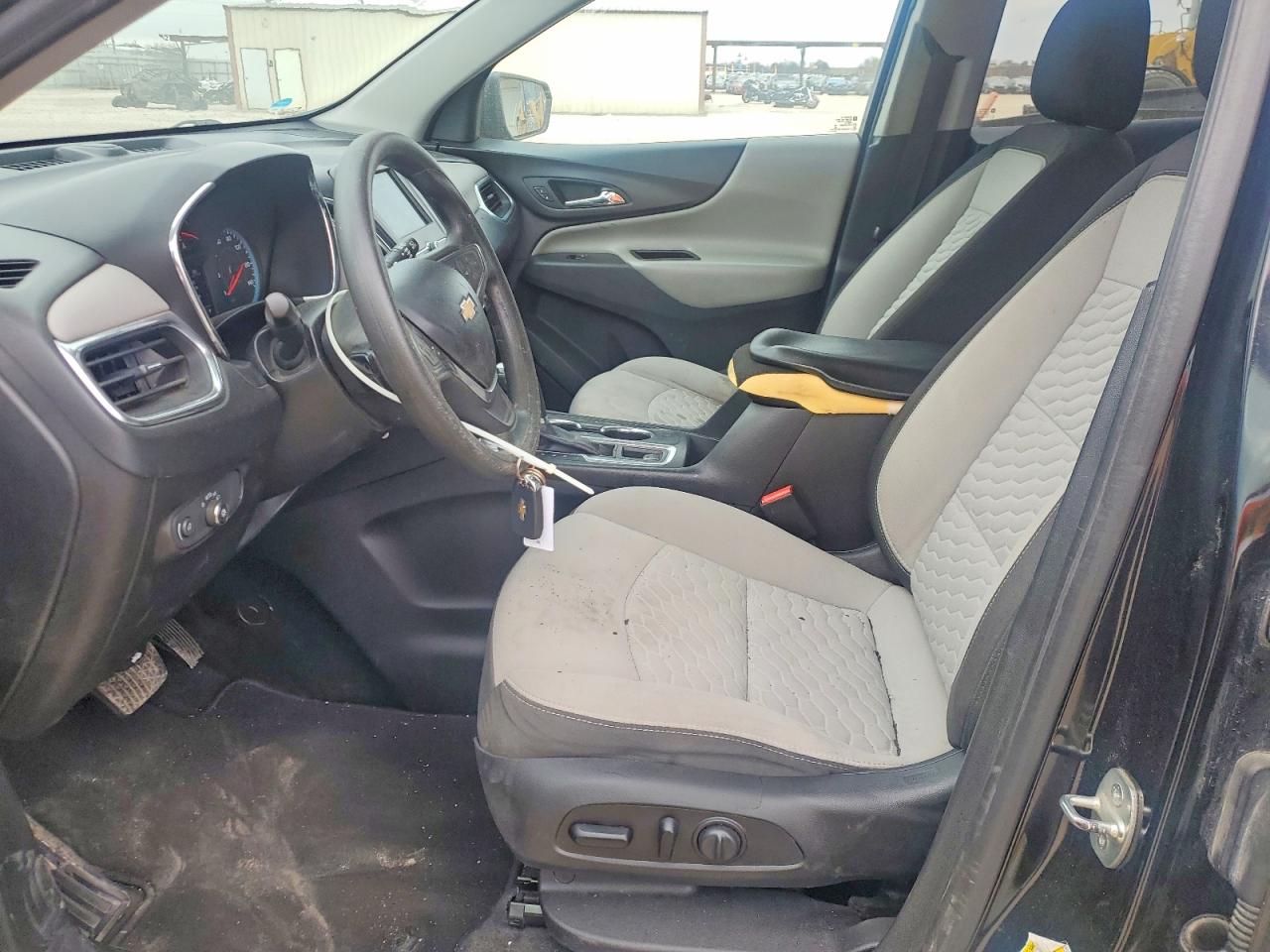 2020 CHEVROLET EQUINOX LS photo 7