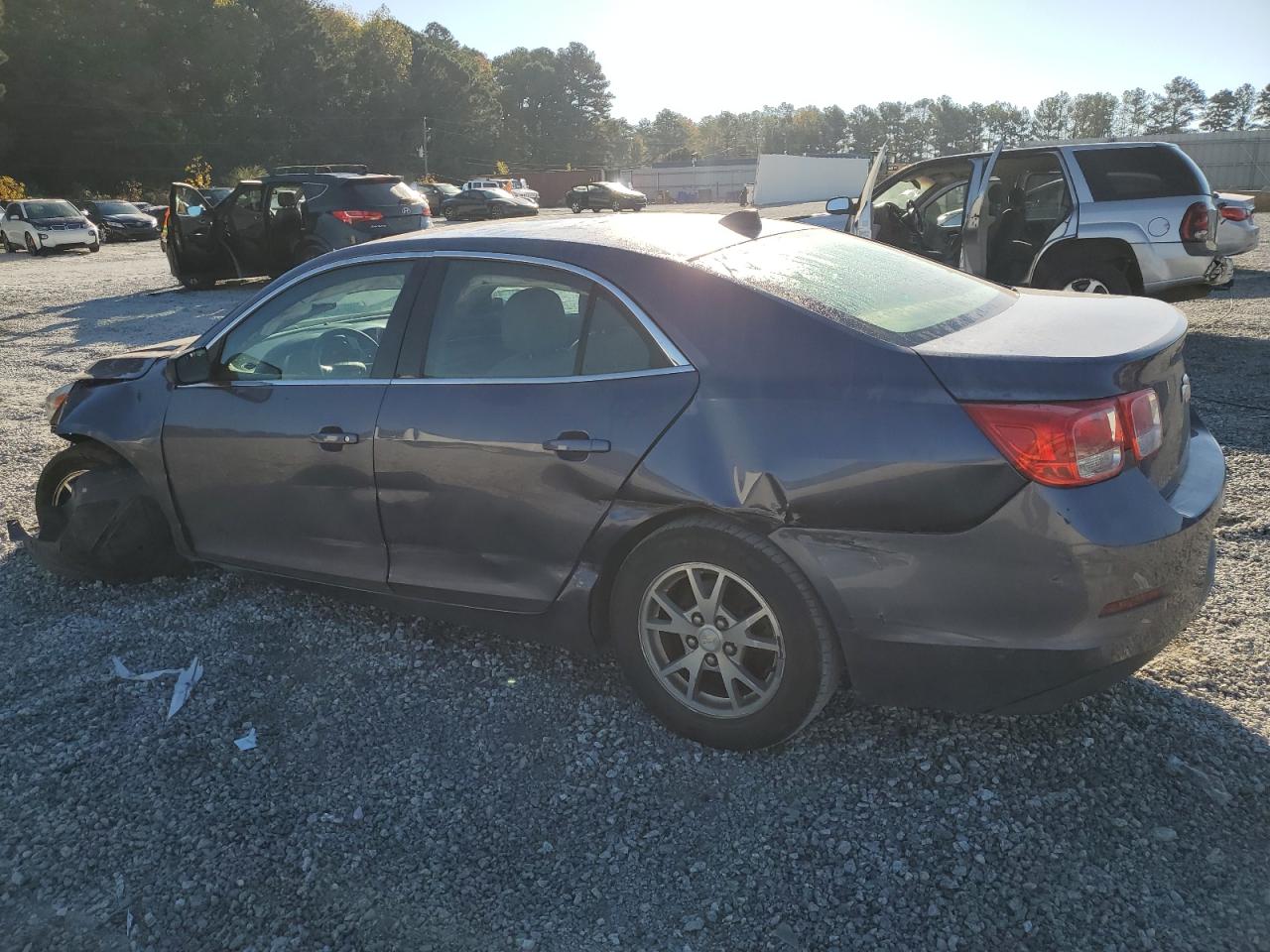 2014 CHEVROLET MALIBU photo 2