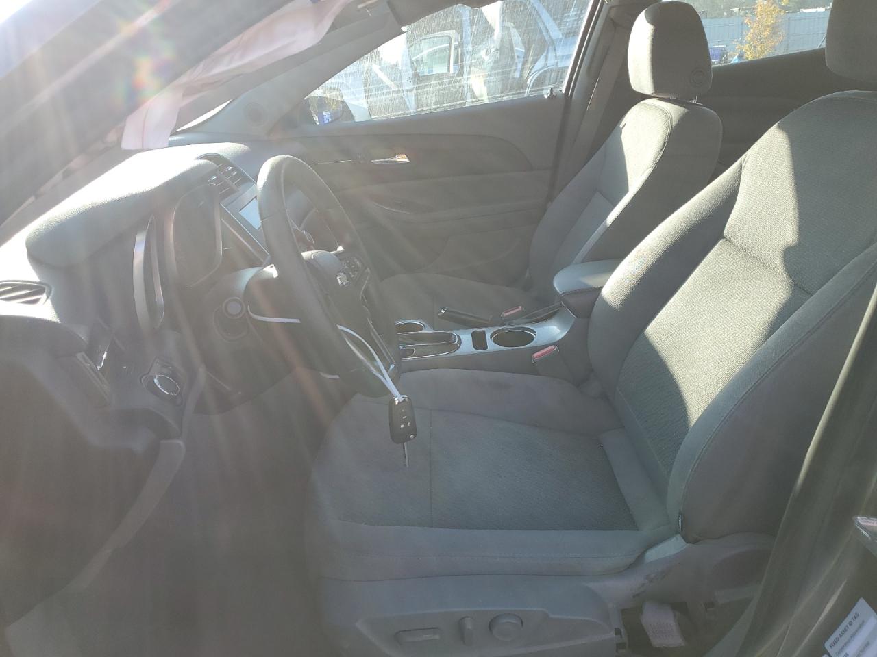 2014 CHEVROLET MALIBU photo 7