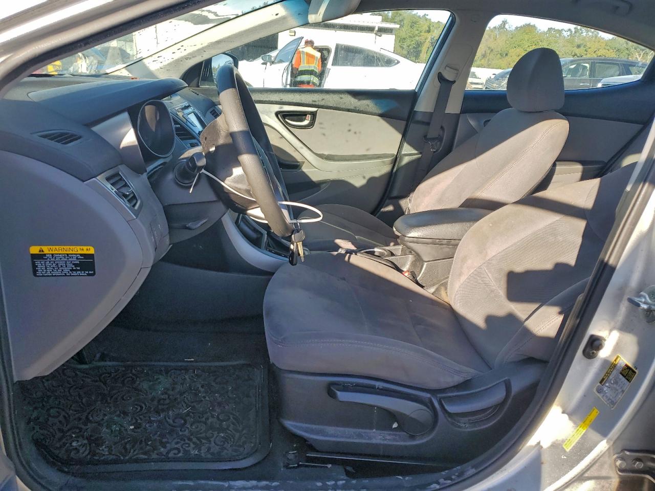 2015 HYUNDAI ELANTRA SE photo 7