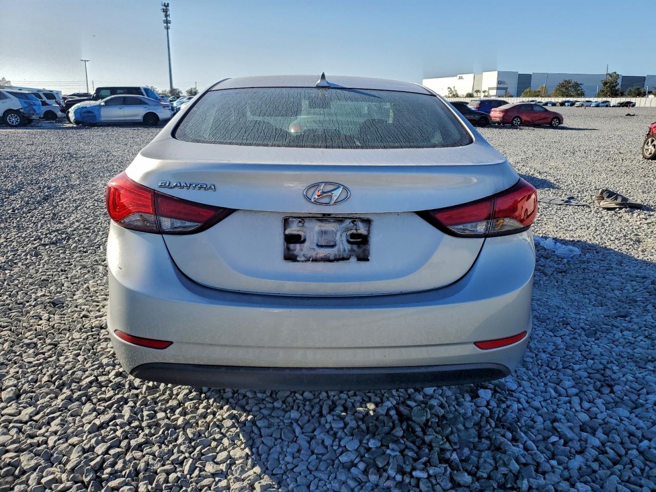 2015 HYUNDAI ELANTRA SE photo 6