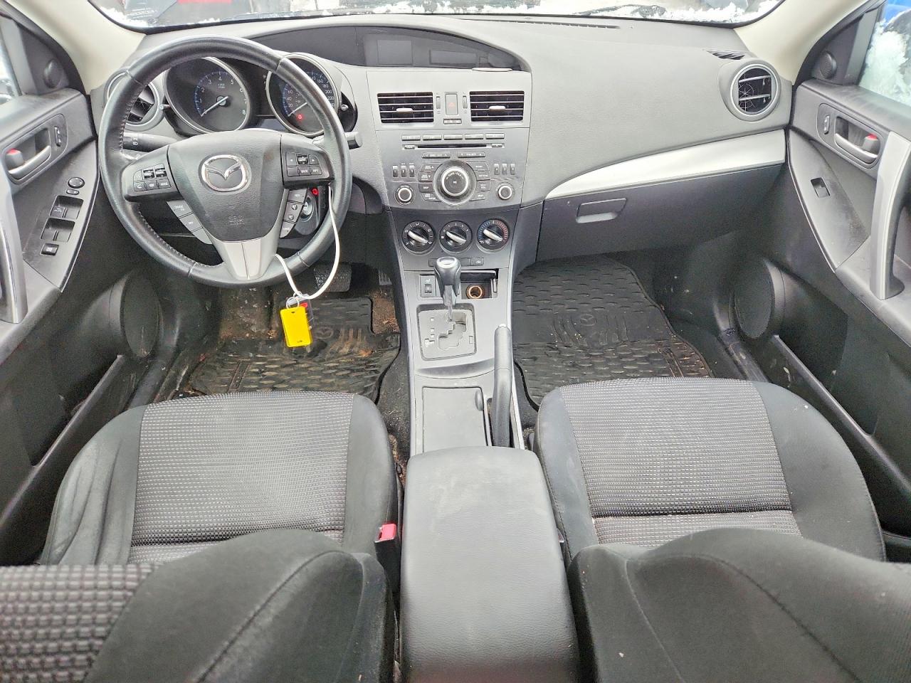 2013 MAZDA 3 I photo 8