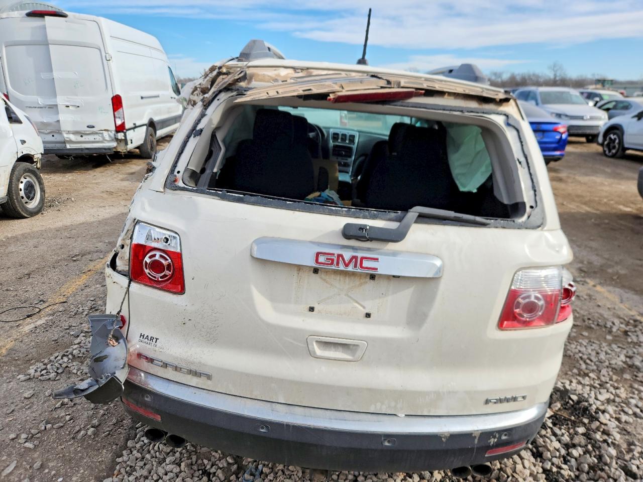 2011 GMC ACADIA SLE photo 6