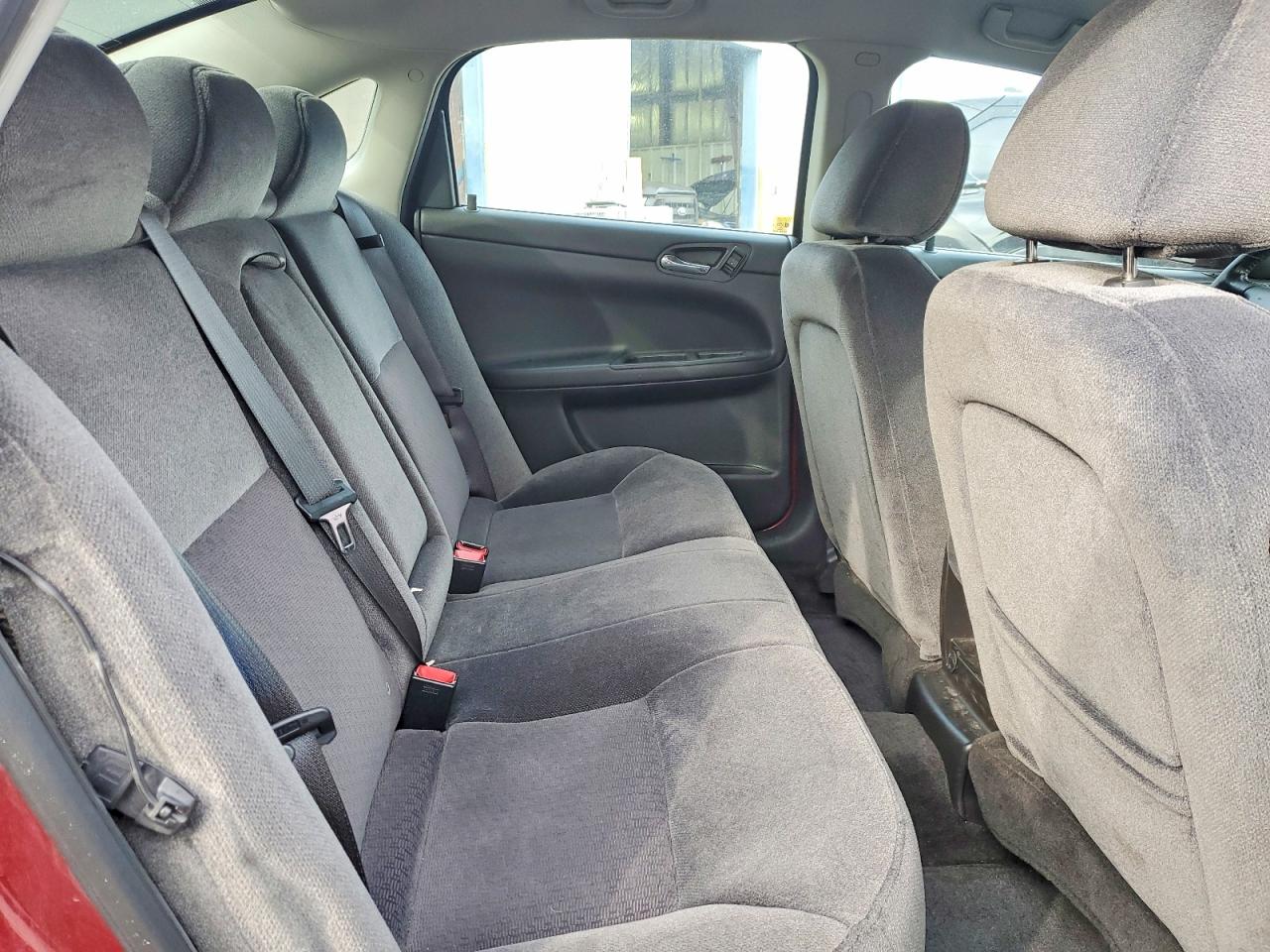 2010 CHEVROLET IMPALA LT photo 10