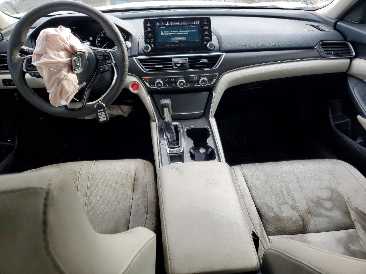 2018 HONDA ACCORD EX photo 8