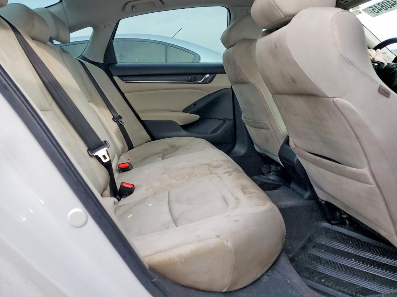 2018 HONDA ACCORD EX photo 10