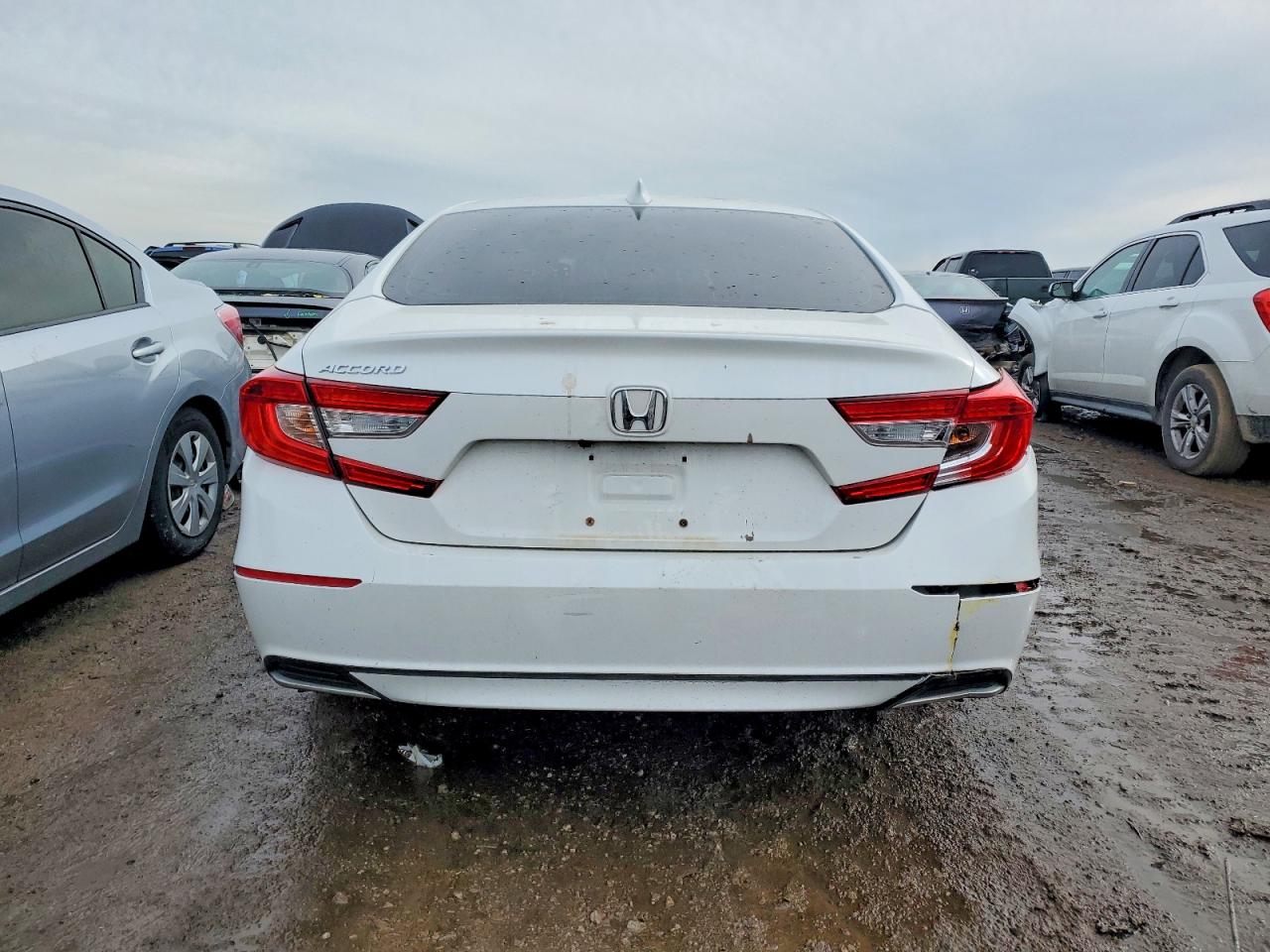 2018 HONDA ACCORD EX photo 6