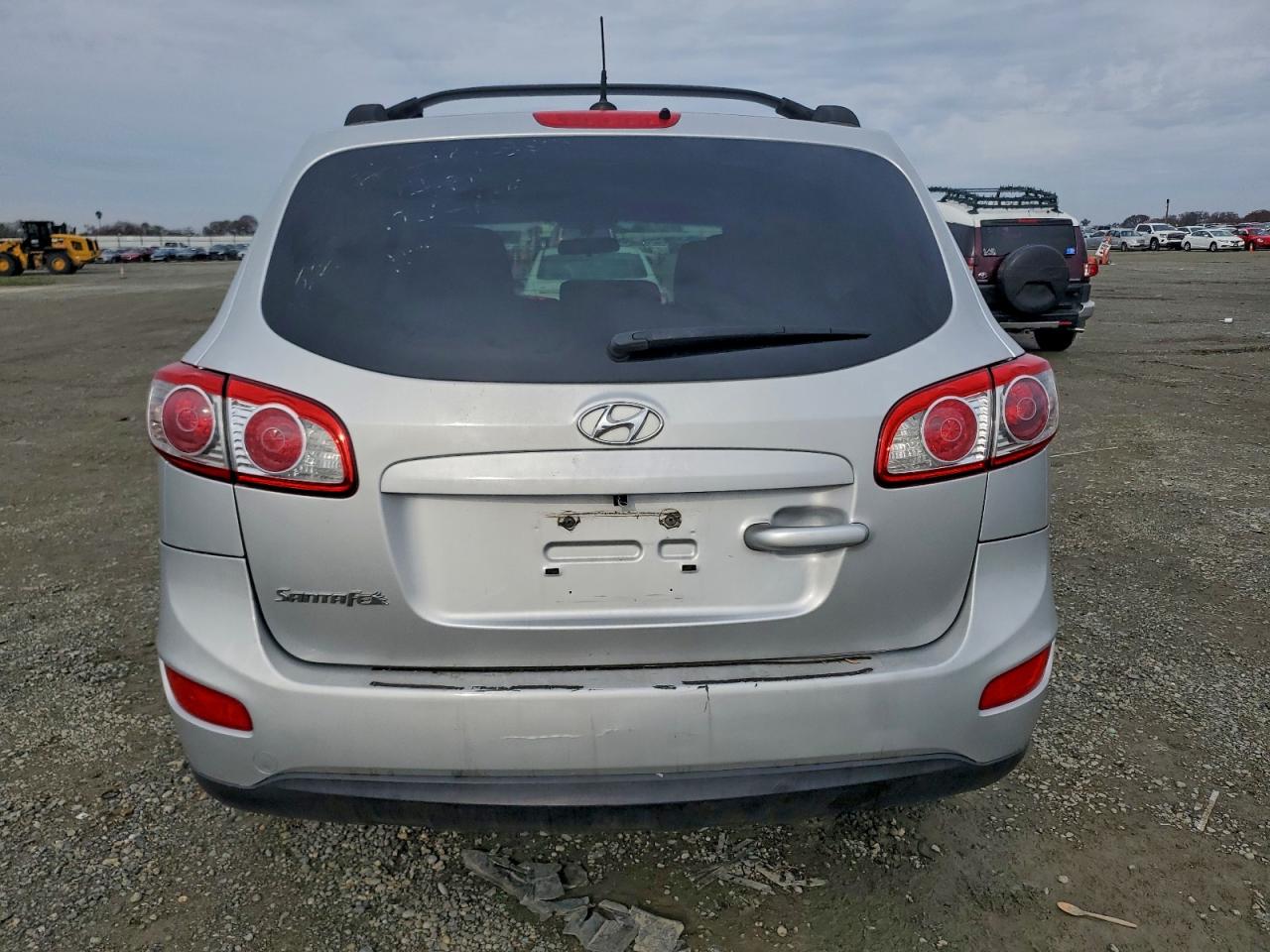2011 HYUNDAI SANTA FE GLS photo 6