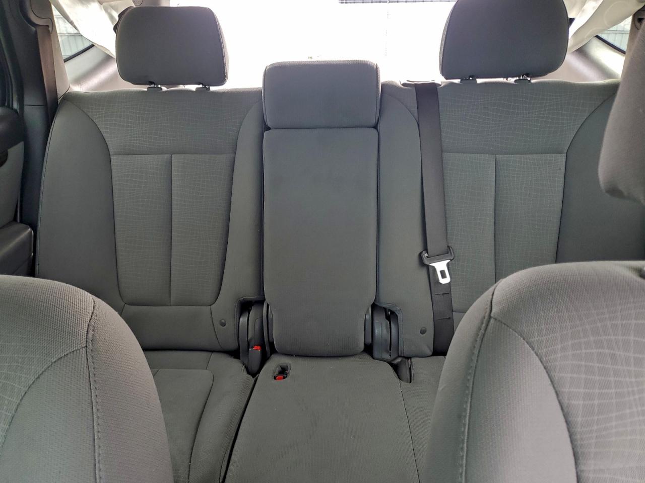 2011 HYUNDAI SANTA FE GLS photo 10