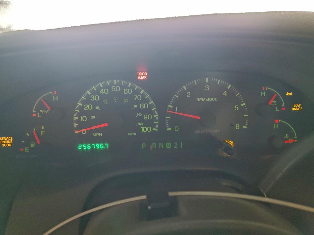 2000 FORD EXPEDITION XLT photo 9