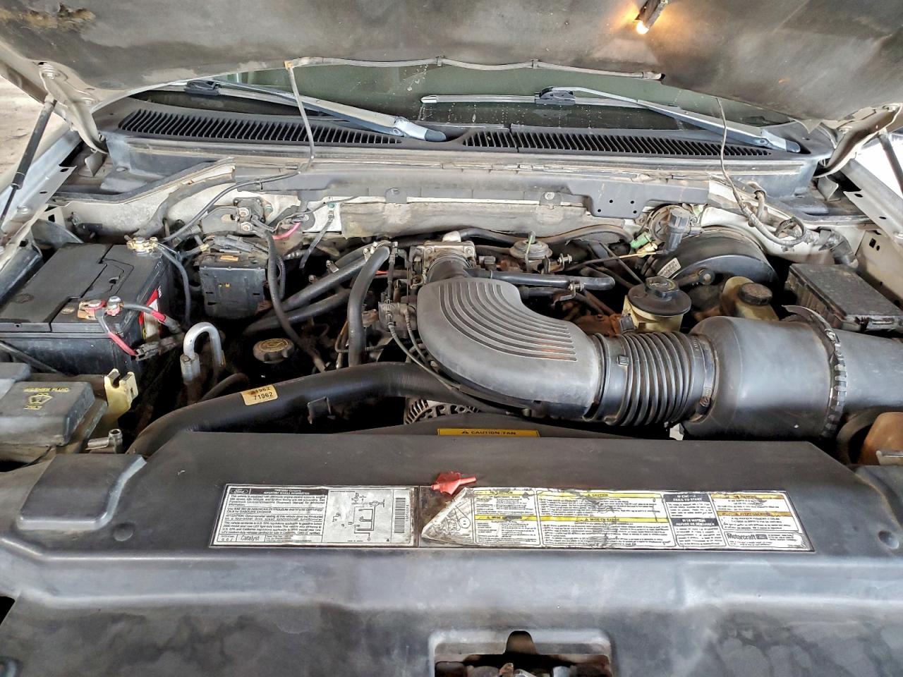 2000 FORD EXPEDITION XLT photo 12
