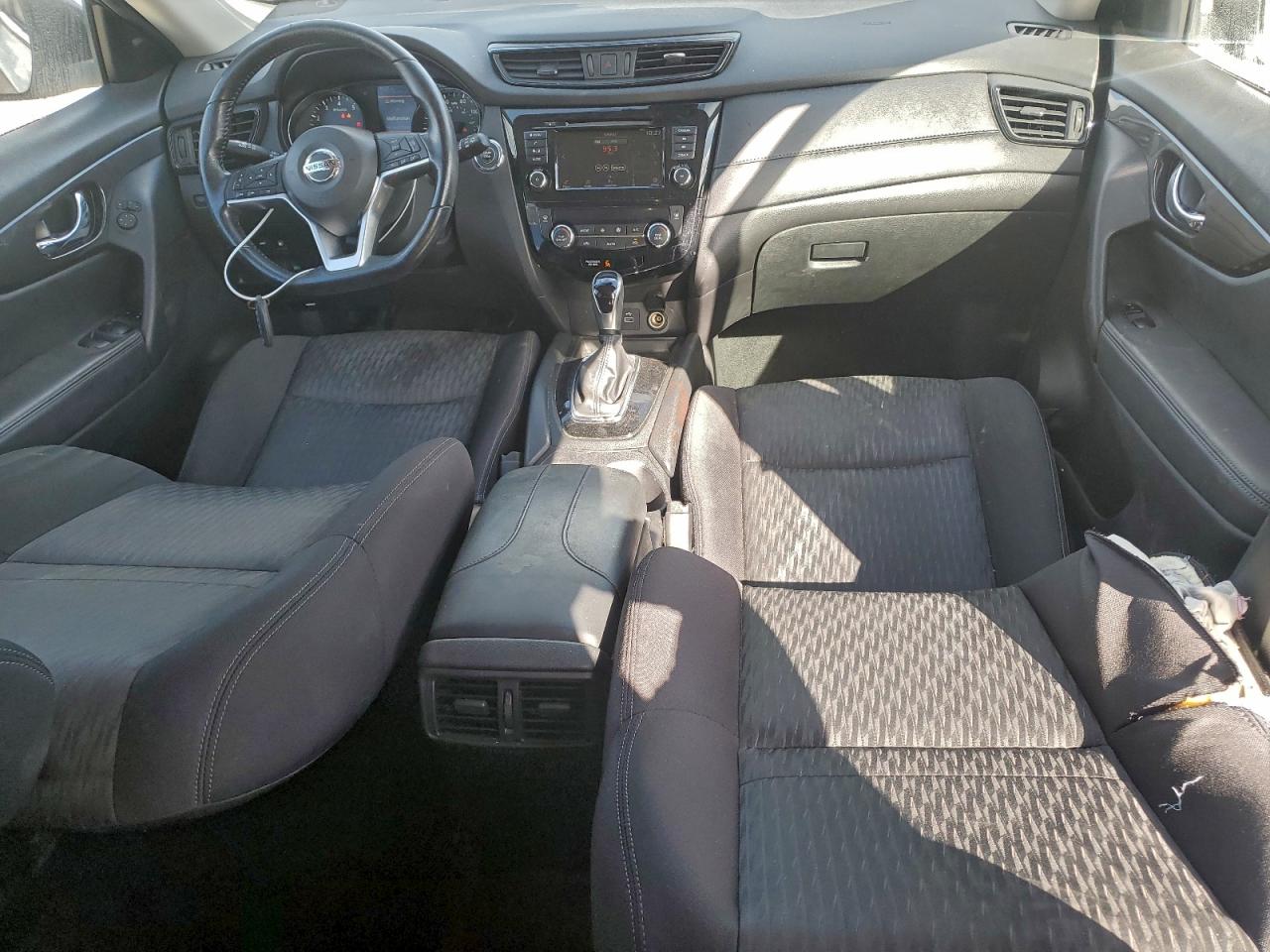 2020 NISSAN ROGUE S photo 8