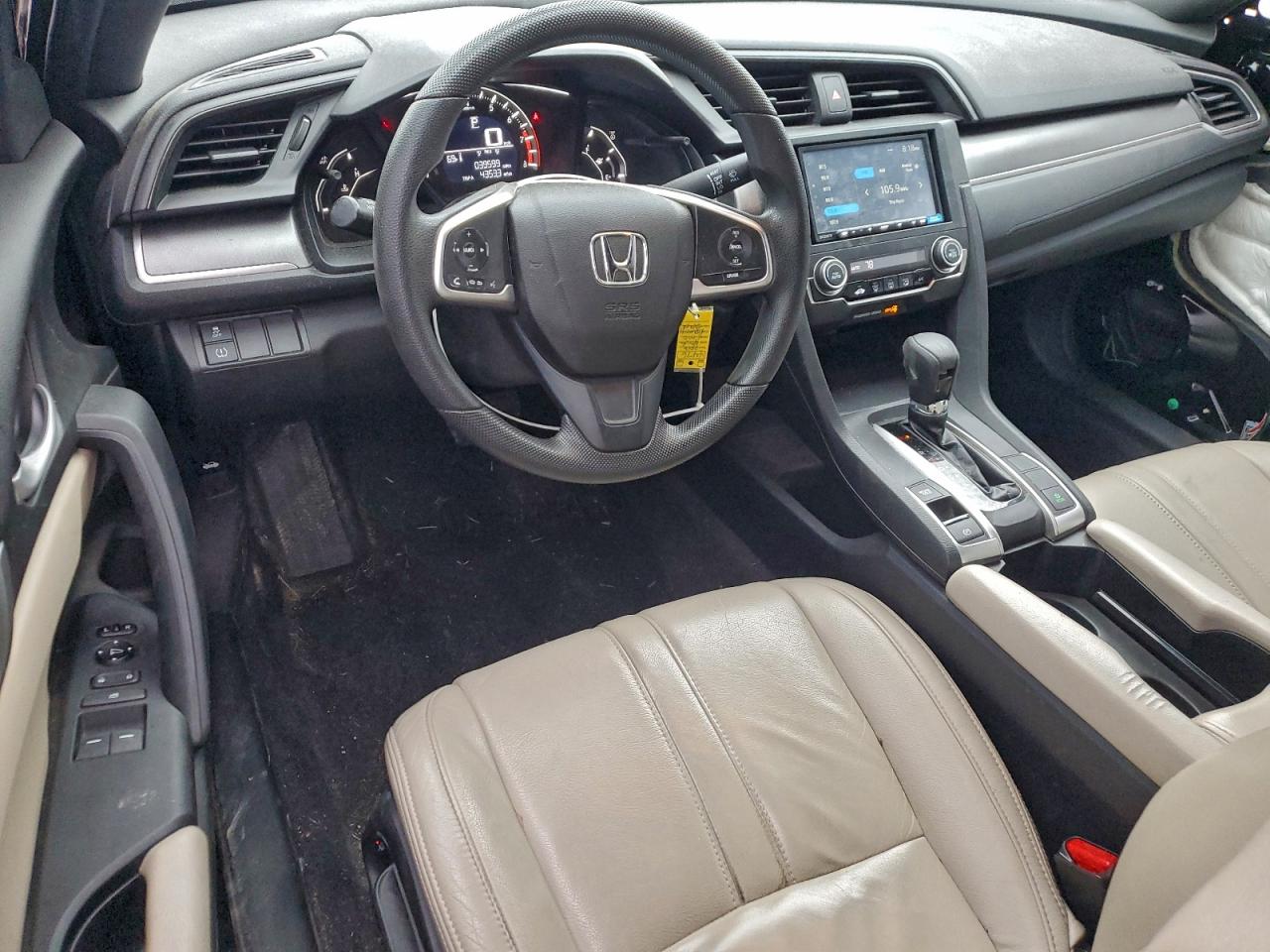 2016 HONDA CIVIC LX photo 22