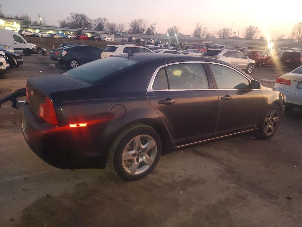 2009 CHEVROLET MALIBU 1LT photo 3