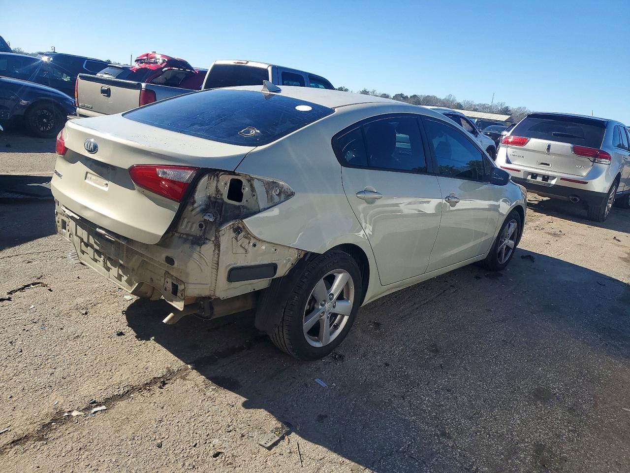 2015 KIA FORTE LX photo 3