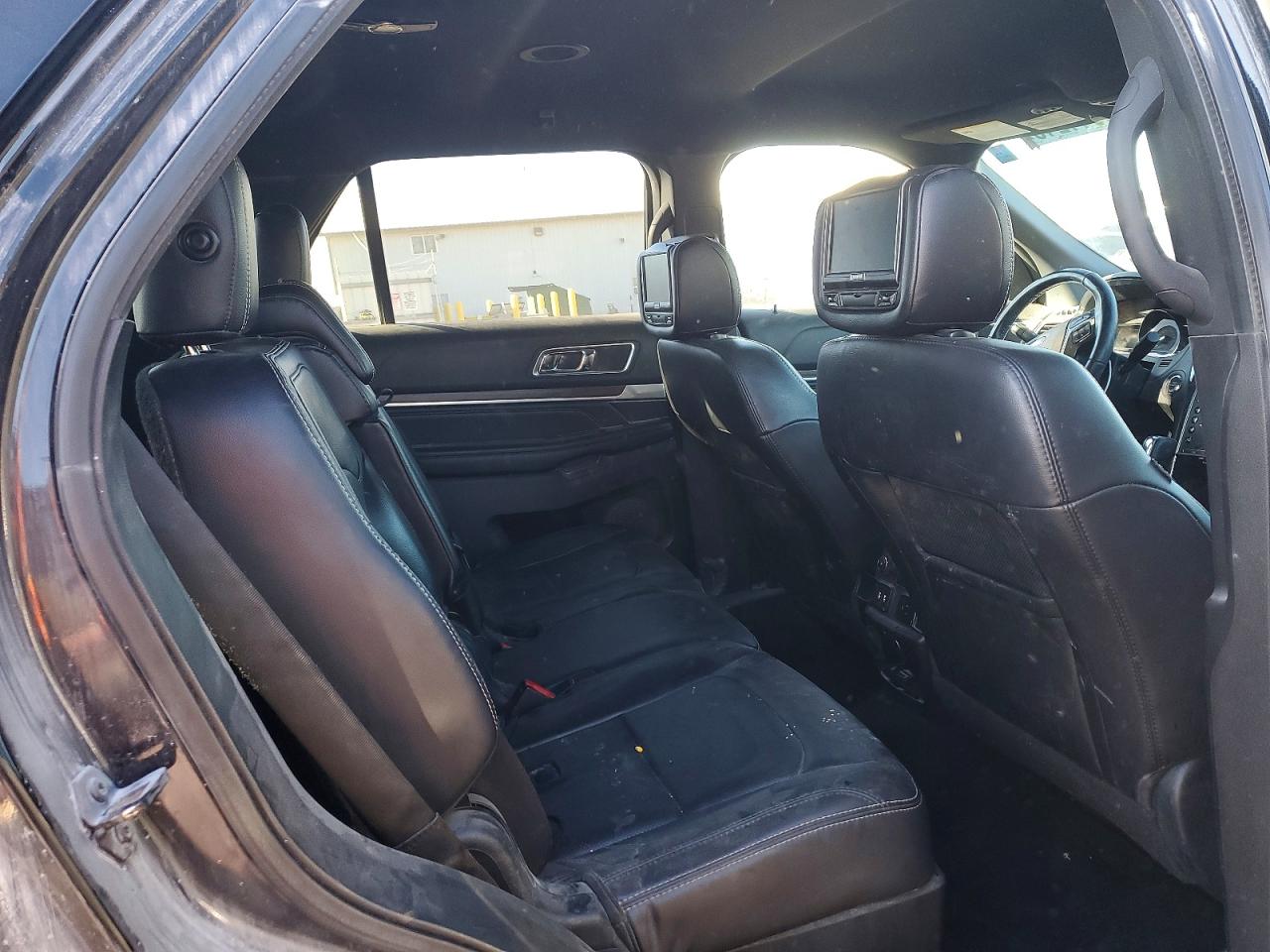2017 FORD EXPLORER LIMITED photo 11