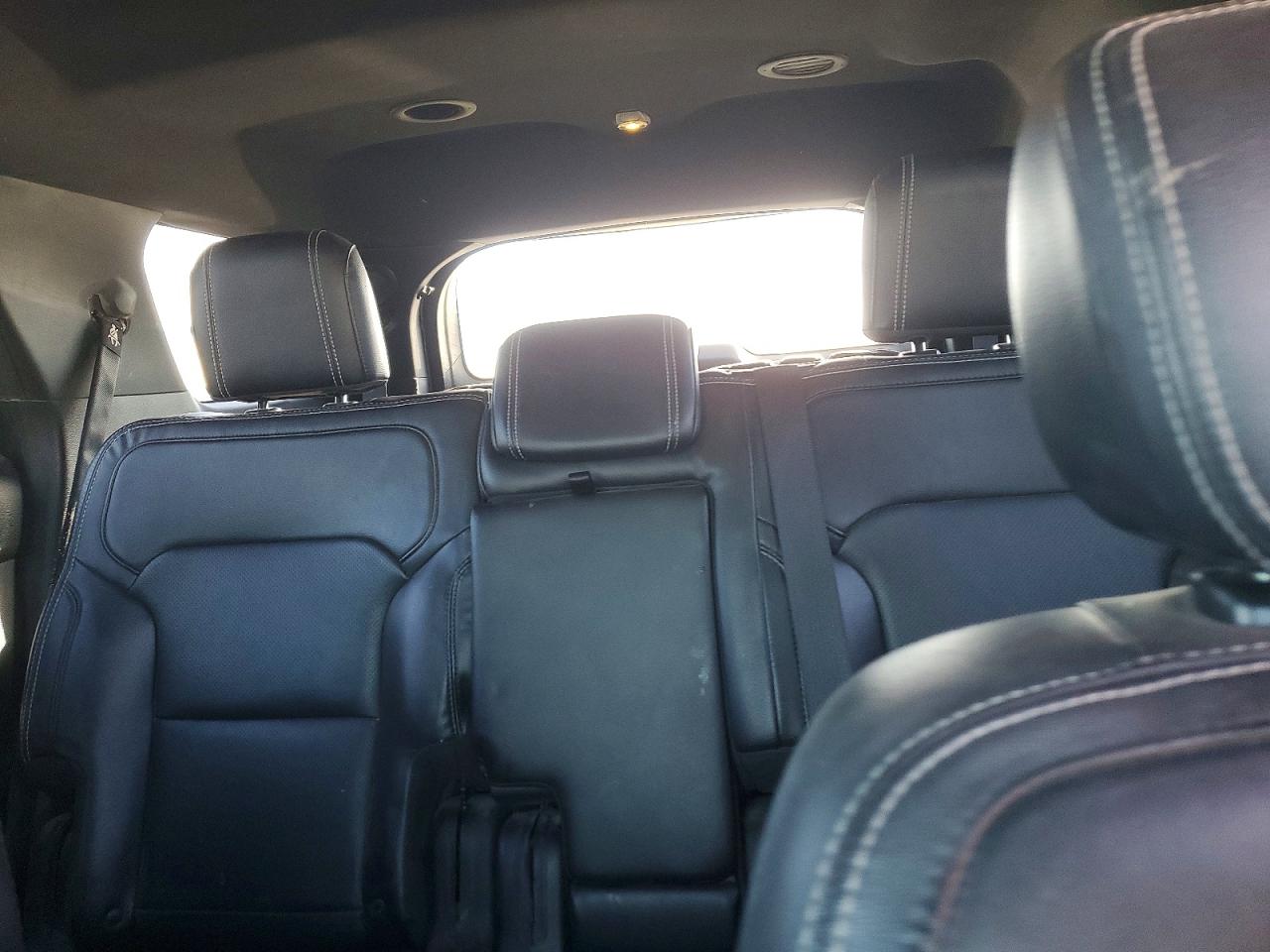 2017 FORD EXPLORER LIMITED photo 10