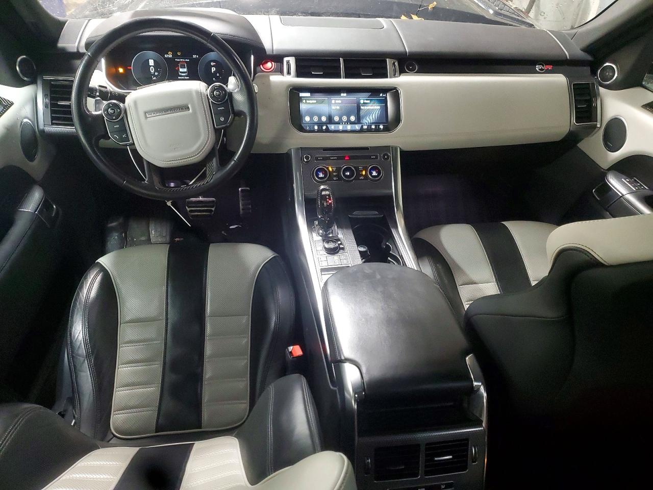 2017 LAND ROVER RANGE ROVER SPORT SVR photo 8