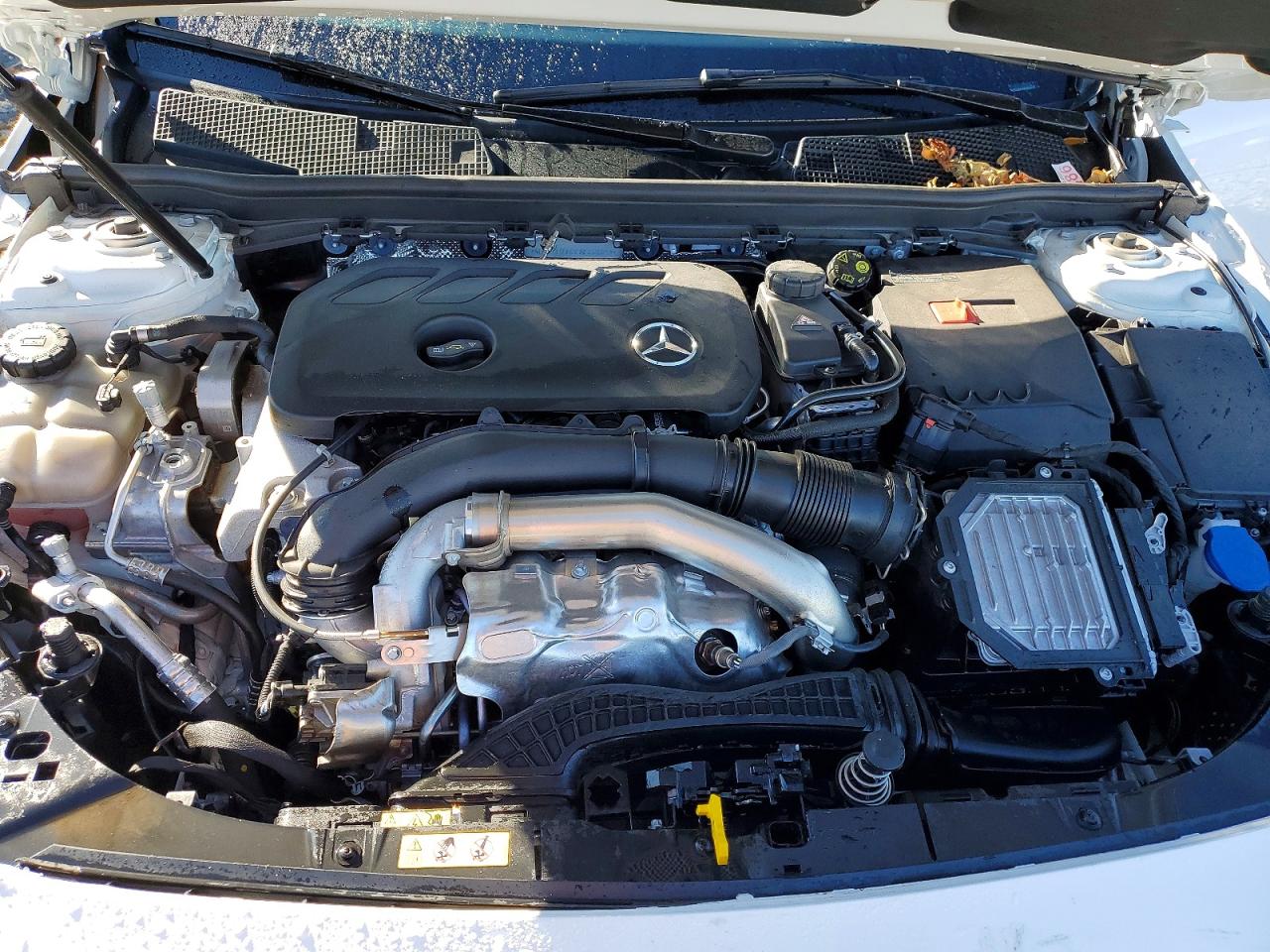 2025 MERCEDES-BENZ CLA 250 photo 11