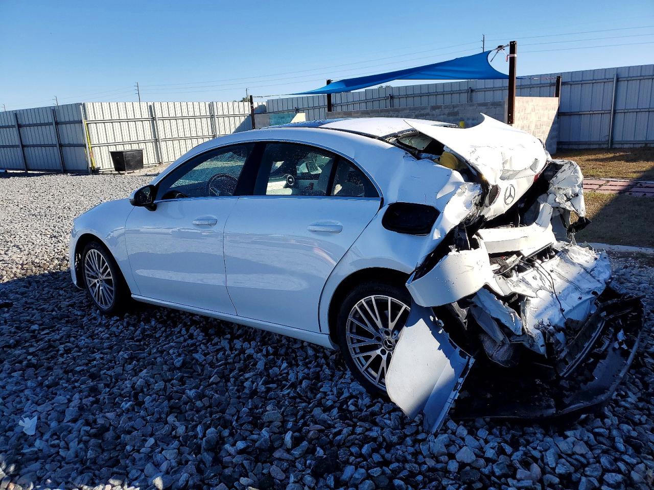 2025 MERCEDES-BENZ CLA 250 photo 2