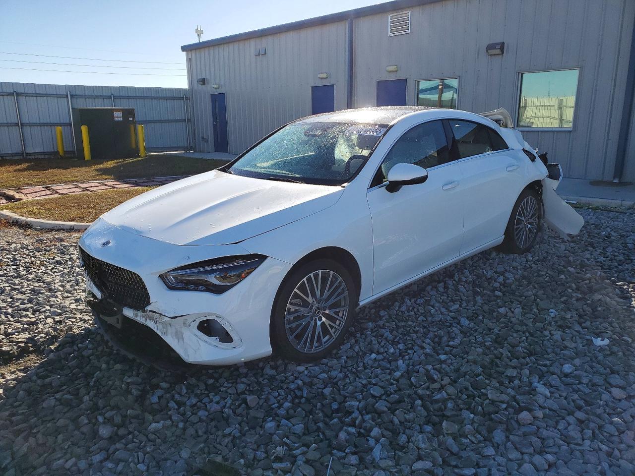 2025 MERCEDES-BENZ CLA