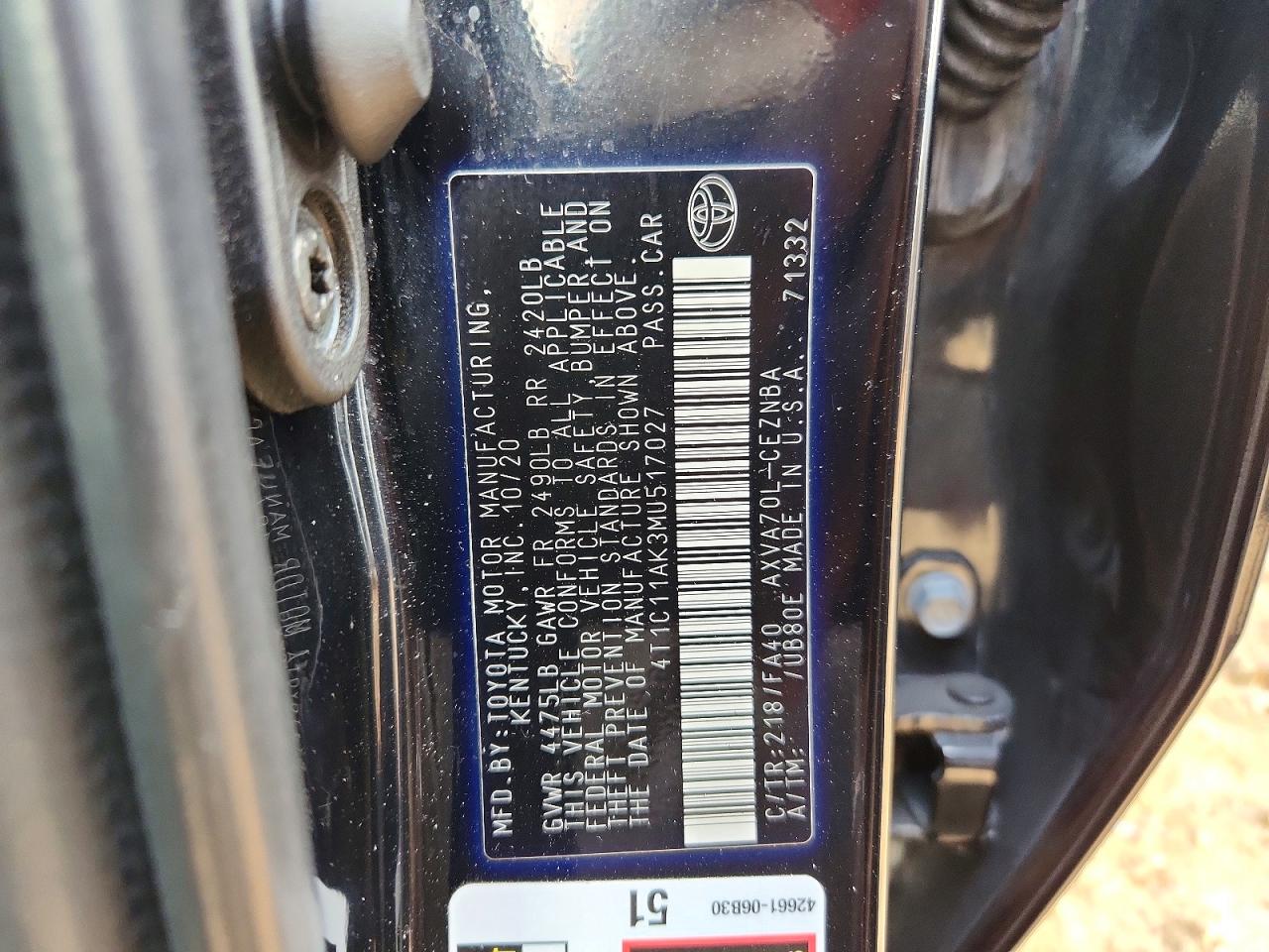 2021 TOYOTA CAMRY LE photo 12