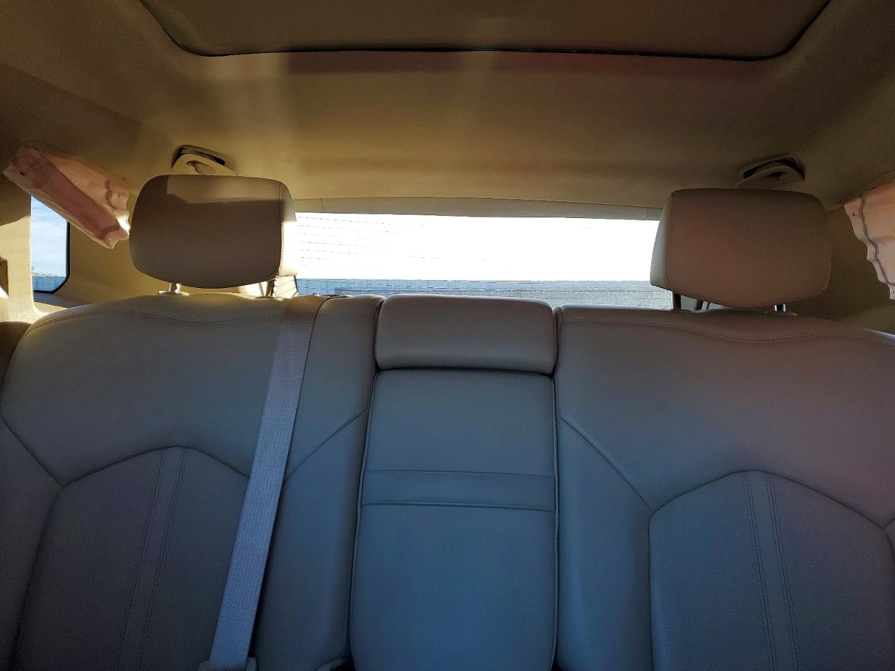 2012 CADILLAC SRX PERFORMANCE COLLECTION photo 10