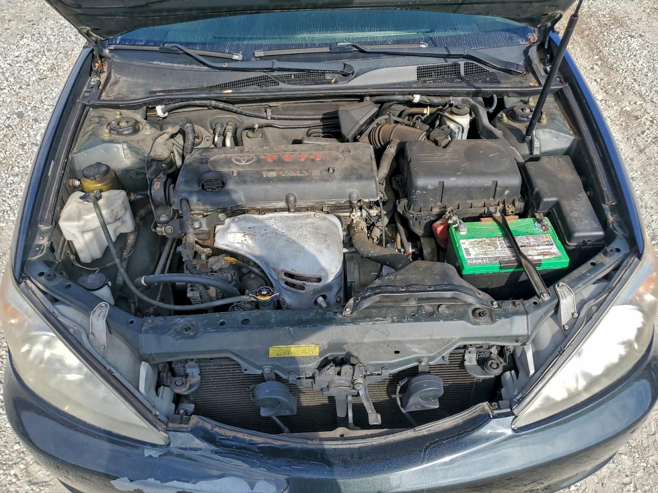 2004 TOYOTA CAMRY LE photo 11