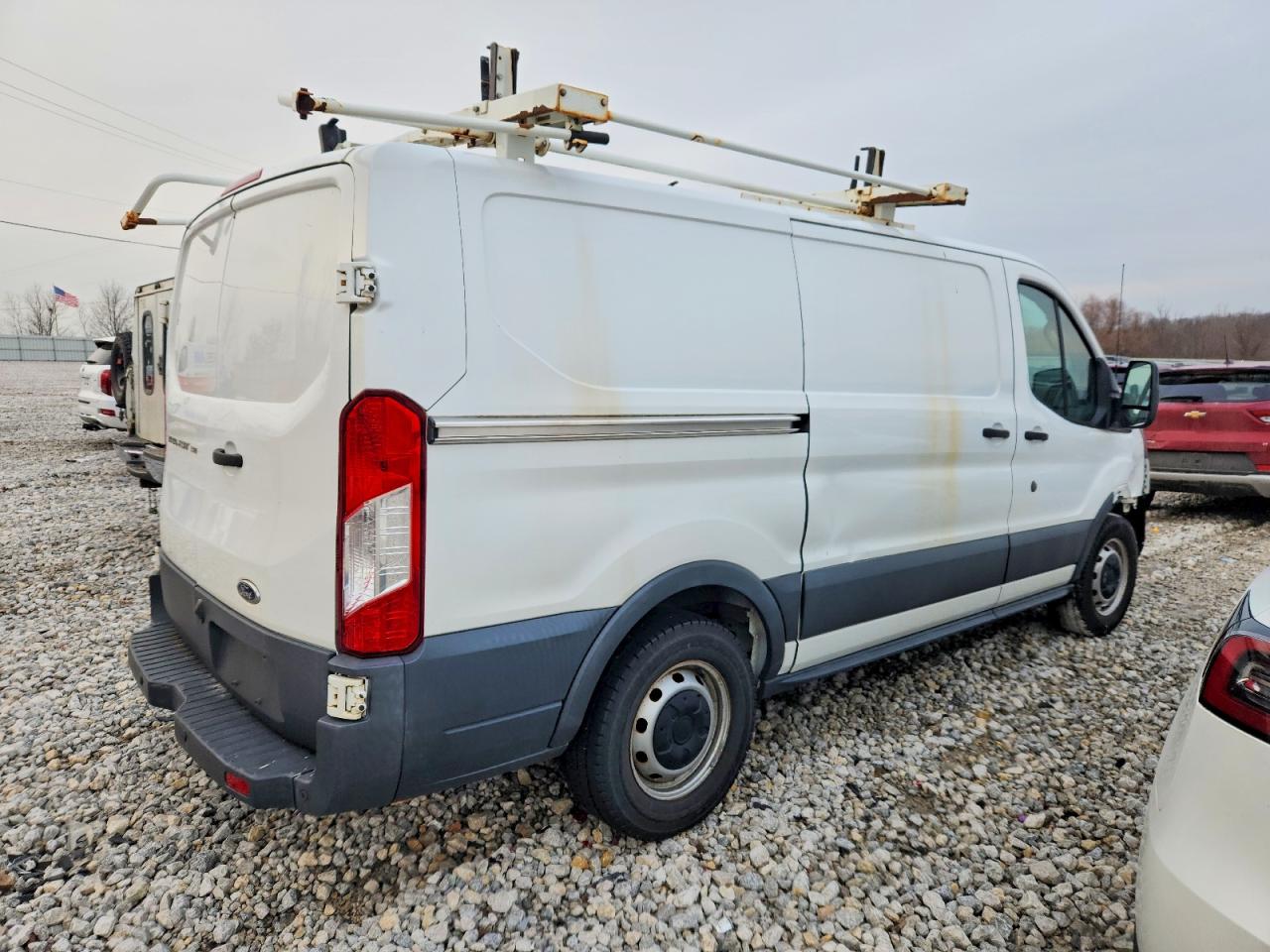2017 FORD TRANSIT T-150 photo 3